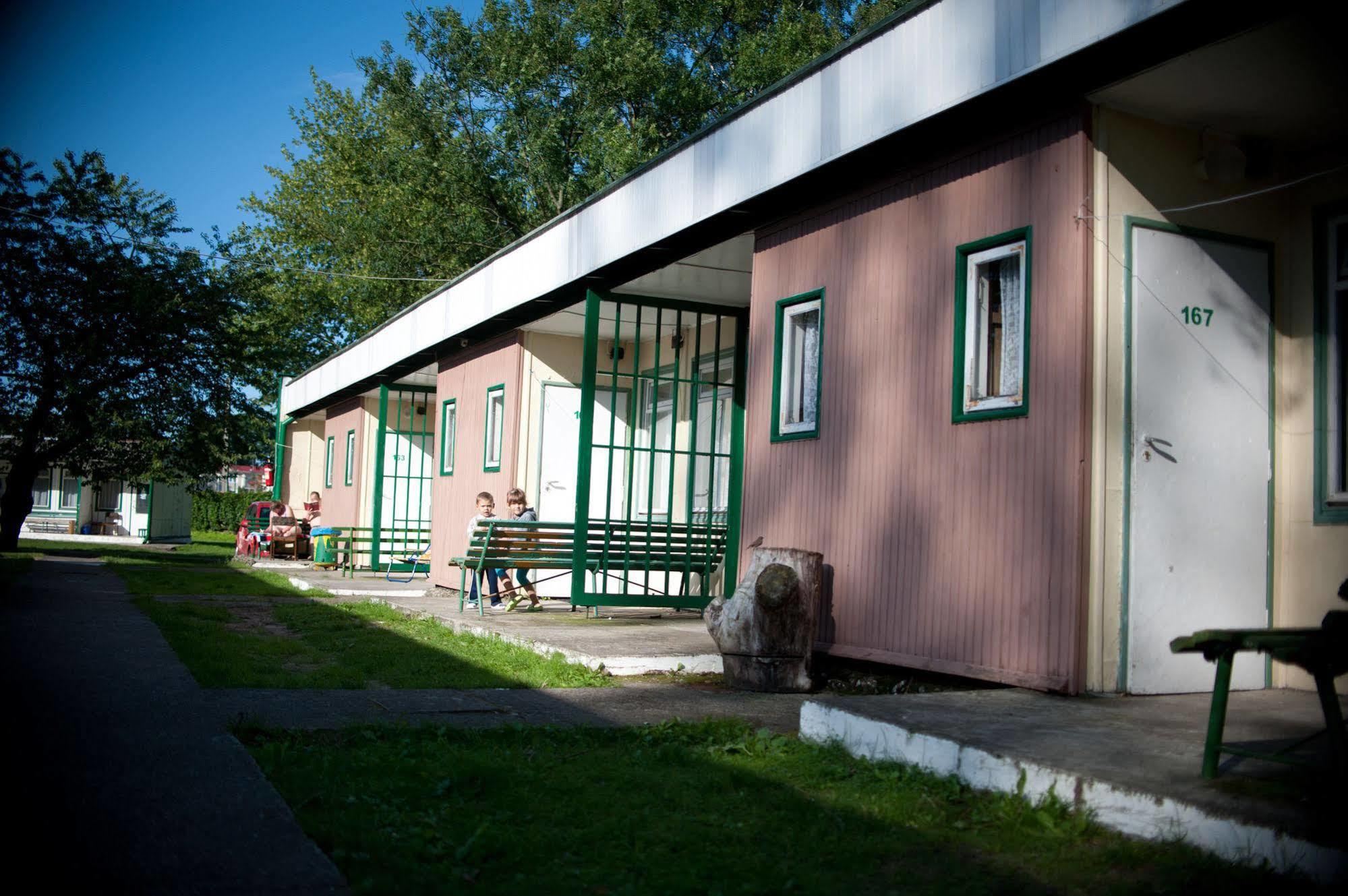 Ow Gromada Pod Topolami Miedzyzdroje Eksteriør billede
